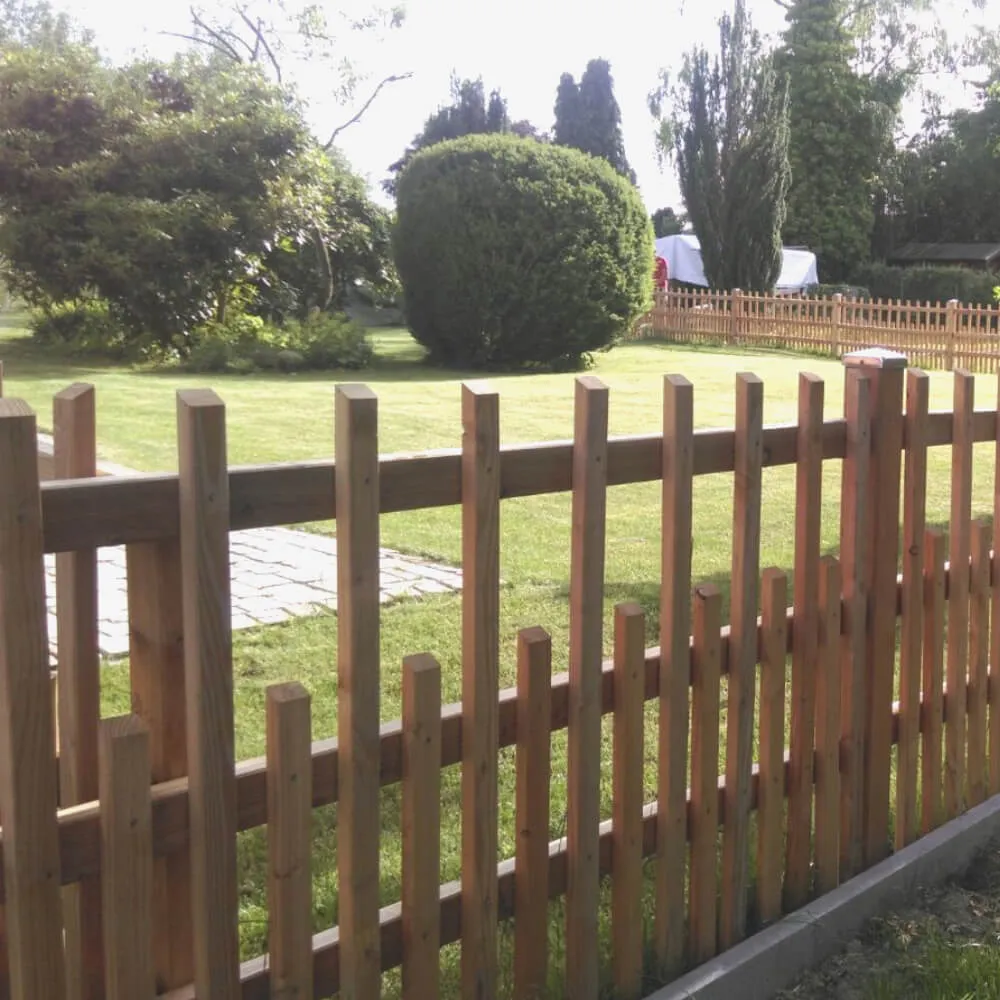 Zaunlatte Classic geschrägt, europäische Lärche natur – Bild 5