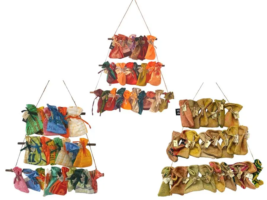 FAIR ZONE Adventskalender, wiederverwendbare Upcycling-Säckchen zum selbst befüllen