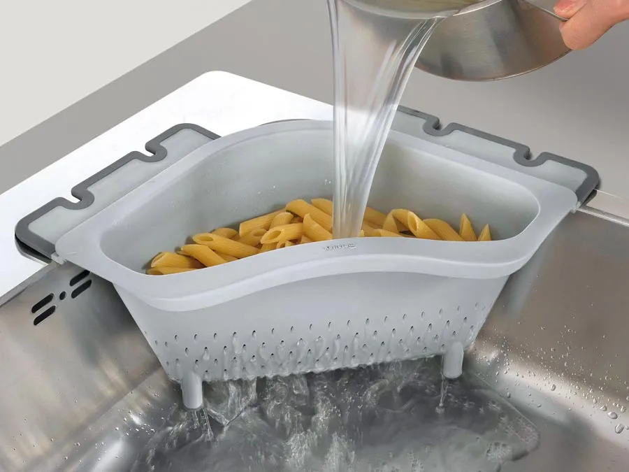 Ecksieb für die Spüle: Hängend oder stehend verwendbar, Abtropfsieb Drain On
