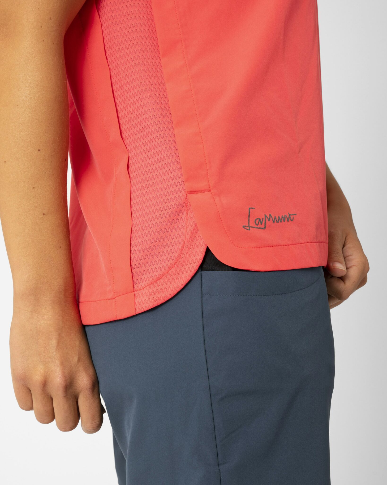 TERESA LIGHT S/S TEE II WOMEN – Bild 2