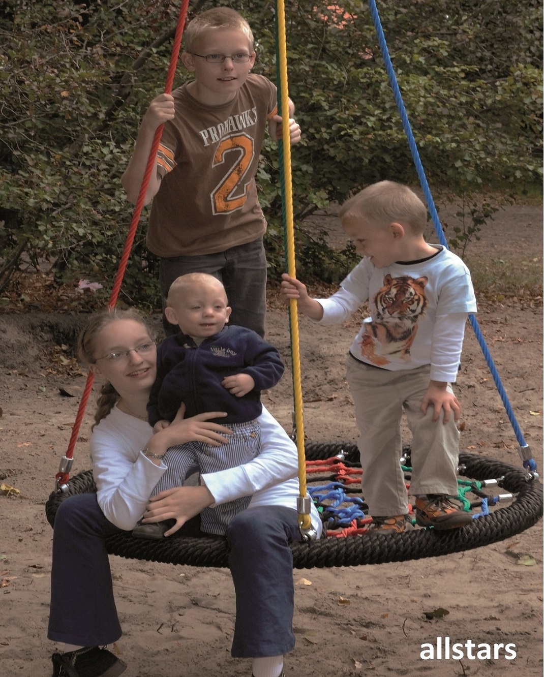 Ullmann Nestschaukel Schwalbennest Ø 100 Vogelnestschaukel plus Auffanglager – Bild 2