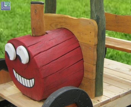 Traktor Bull Midi kleiner Trecker aus Eiche und Robinie für die schon größeren im Kindergarten – Bild 2