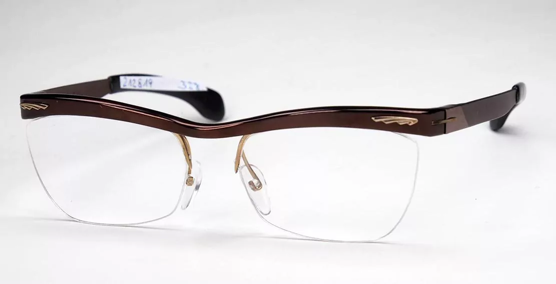 Echte 60er Jahre original Nylor Brille von ESSEL Frankreich, unten randlos