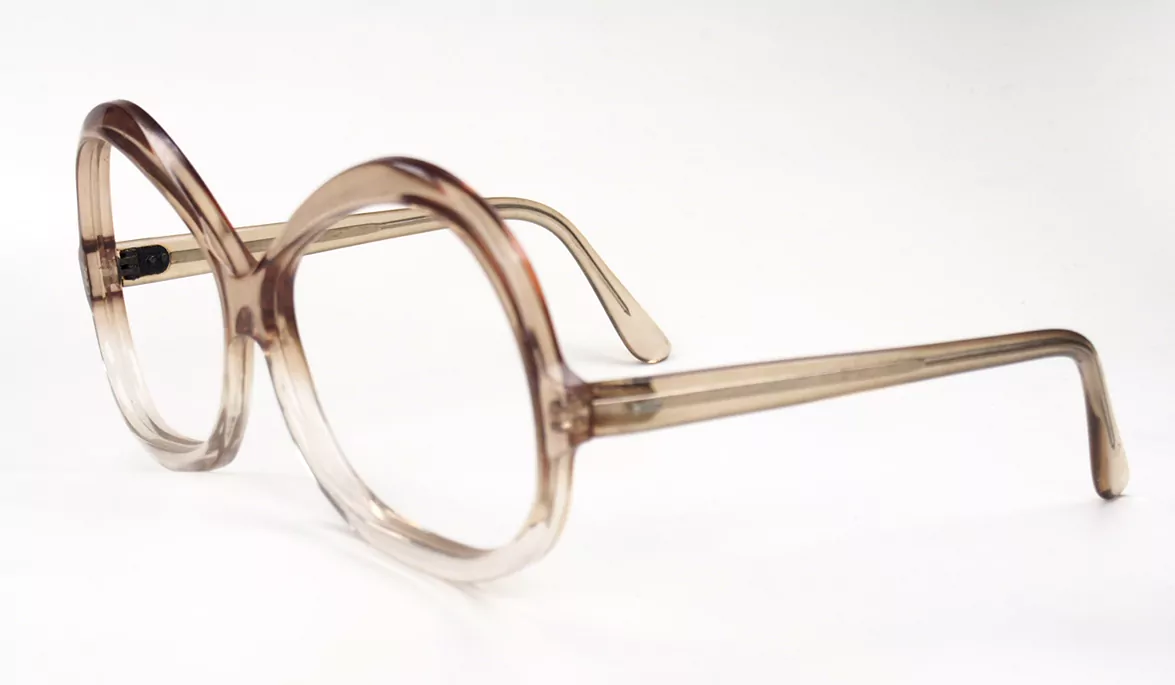 Echte Vintagebrille, großes Brillengestell der 70er Jahre – Bild 2