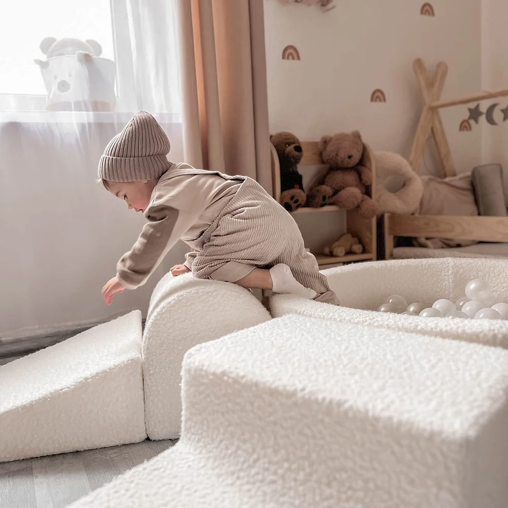 Set mit Elementen und Bällebad, 90 x 30 cm, Bouclé, Weiß, Mimii – Bild 2