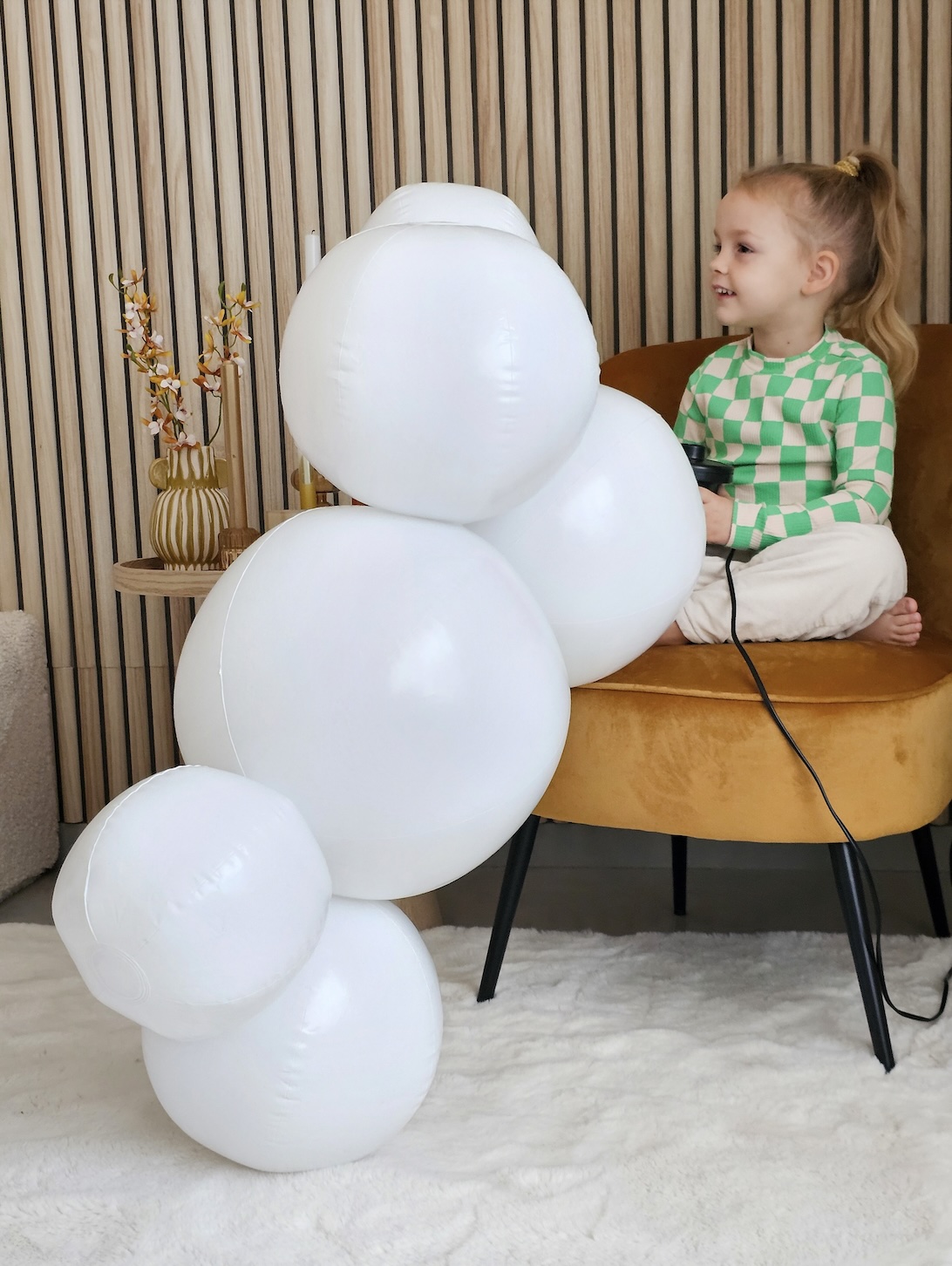 Wiederverwendbare Ballongirlande aus 3, beige/farbenes 2er-Set – Balloony – Bild 5